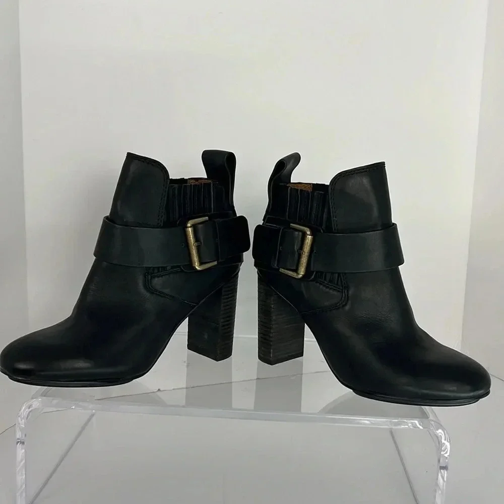 See By Chloe Black Cappa Leather Chelsea Ankle Booties Buckle Stacked Heel Sz 38